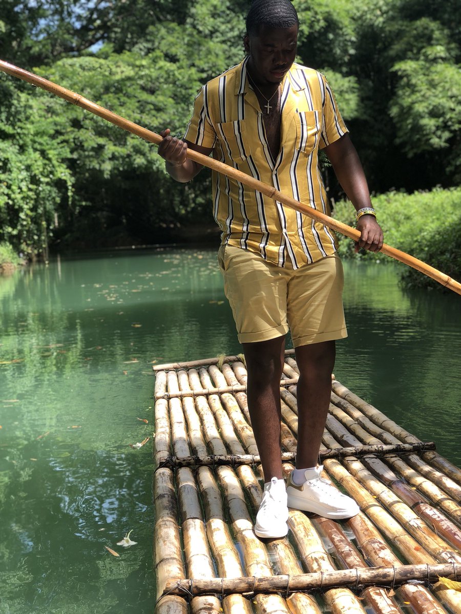 chriscash_1's tweet photo. Jamaica 💛 https://t.co/QonNYoDbK1