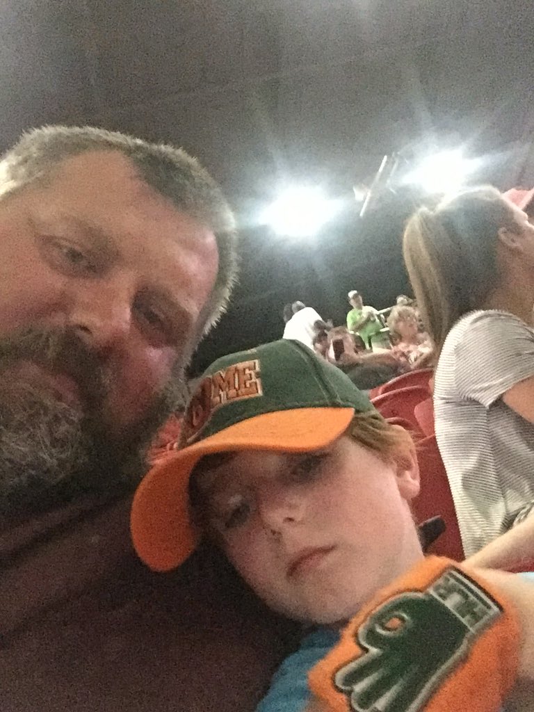 DarrisBurns's tweet photo. We ready #WWEJonesboro https://t.co/Yjr3OPugvF