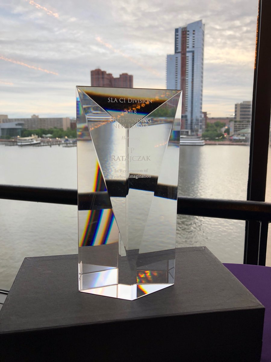 drcraigfleisher's tweet photo. My @AuroraWDC colleague @JPofMercy is being awarded the 2018 Outstanding New Leader award by the #SLAcid in Baltimore. Well done JP!! #sla2018 https://t.co/FUaSCYHLYb