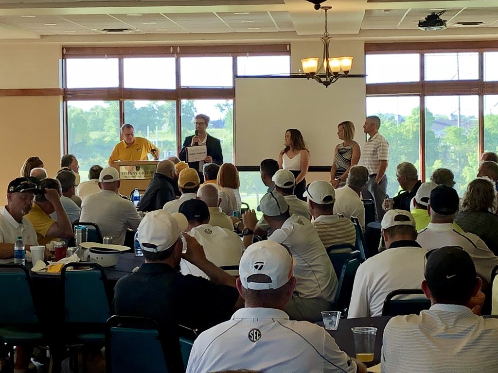 MizzouMAF's tweet photo. @kctigerclub honored Nolan Gromacki and Kaitlyn Clark with the Brock Olivo Kansas City award tonight after the golf tournament!

Thank you for #InvestingInLives! #MIZ 🐯 https://t.co/Sag5fk3p7j