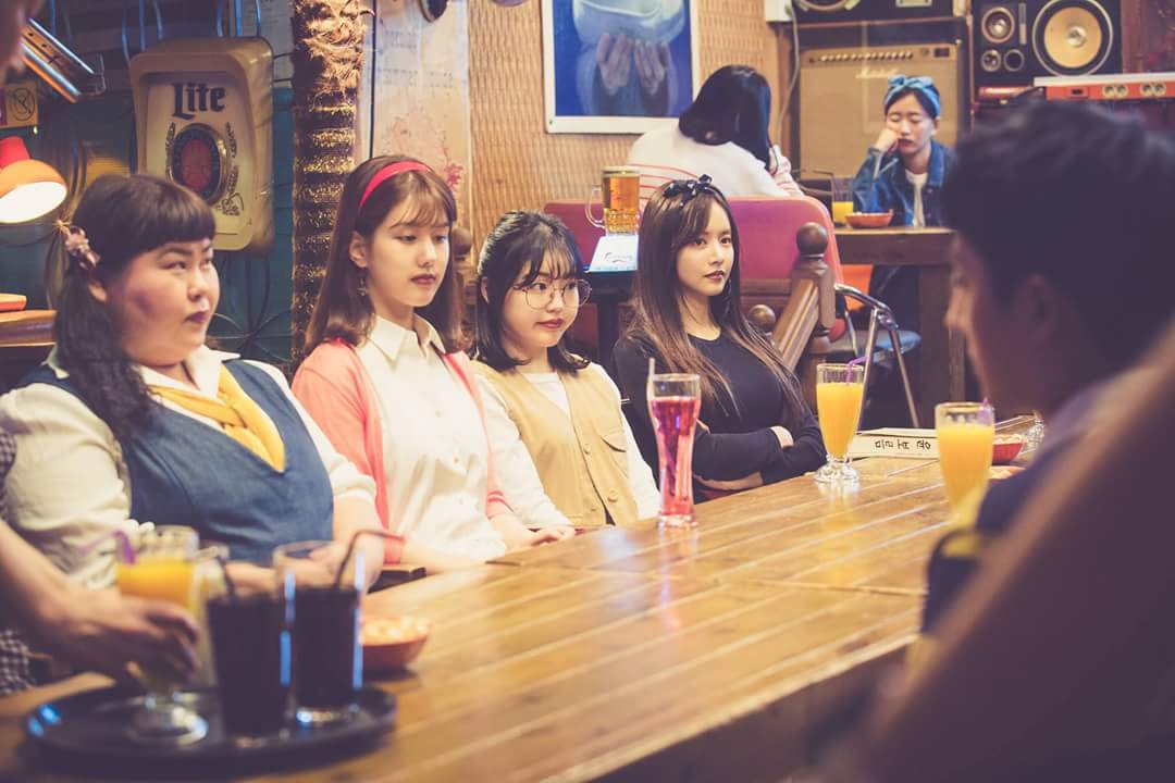 licel82's tweet photo. First meeting... group blind date... @JangNaraPH @narajjang318 @KapamilyaNovela @KpmlyaAsianvela #GBC1999 https://t.co/b27ek67kqt