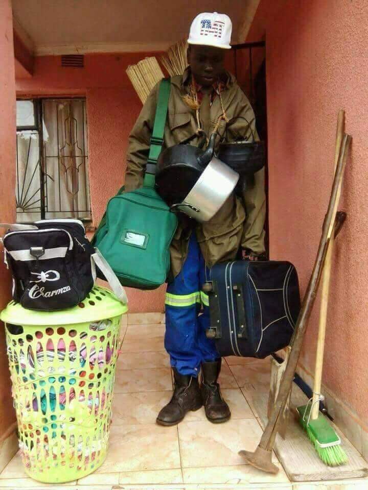 BagsVille2018's tweet photo. @AbiolaTunde11 @Kvng_Nwando @Great_blogging Am done... Lemme come n be going https://t.co/FDWrzSnUvu