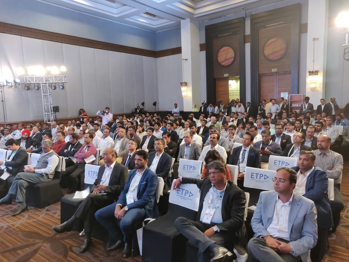 chetansamant's tweet image. ‘Data is foundation for Retail’ @debjani_ghosh_ speaking at house full #ReTechCon2018 @rai_india @nasscom