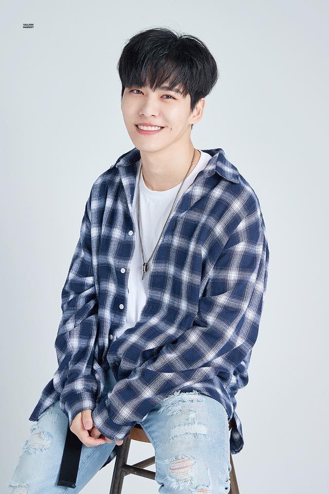 parkdoha_net's tweet photo. [안내]
#박도하 의 공식팬카페가 
오픈되었습니다.
많은 관심과
가입! 부탁드립니다 ‘ㅅ’ 🍒

🌱팬카페 주소 👉🏻
https://t.co/QWh7huGYAT

#박도하  #parkdoha #밀리언마켓 #MILLIONMARKET https://t.co/iEUSDmaKdf