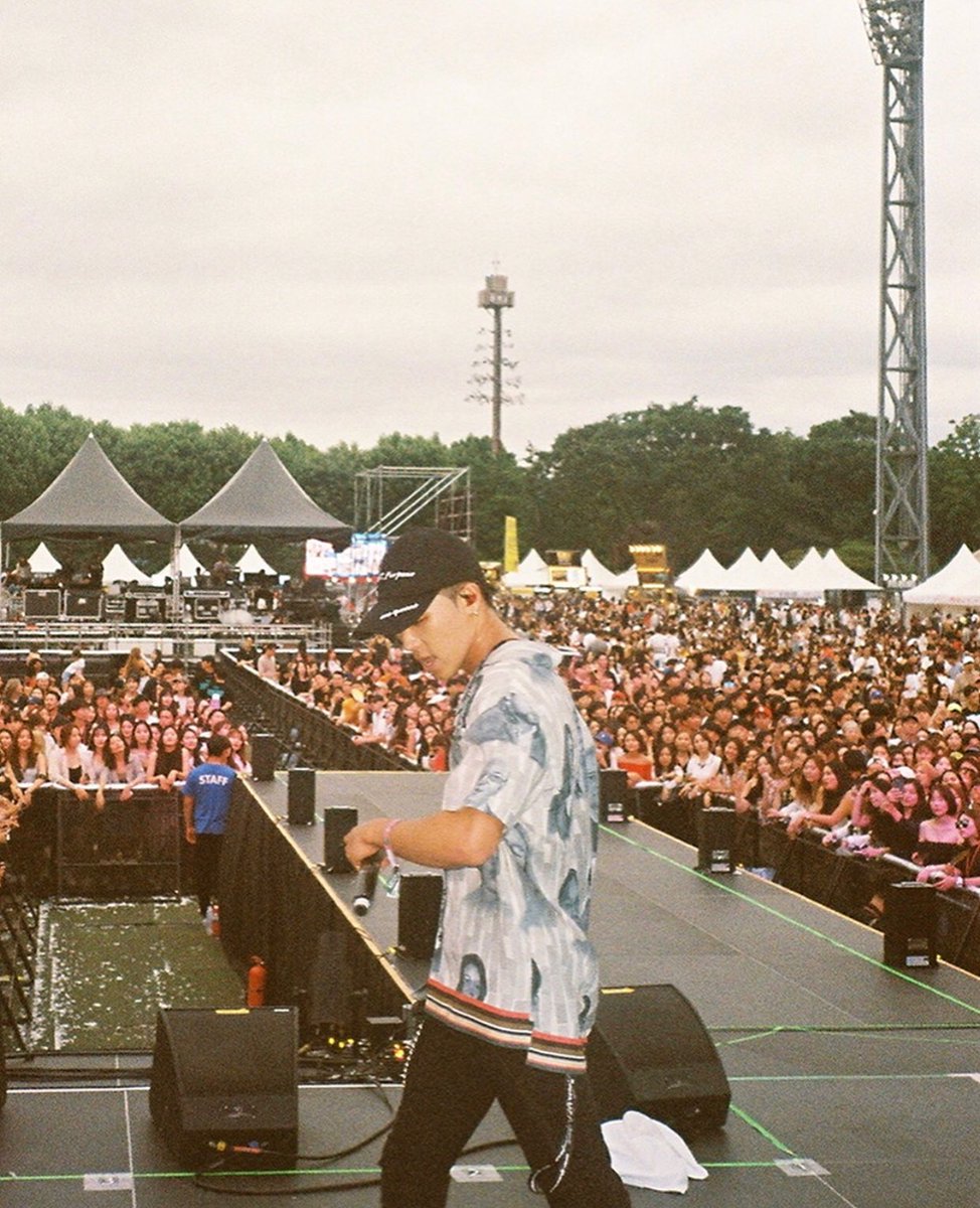 ARAB_AOMG's tweet photo. 180612 | تحديث انستقرام سيكي . https://t.co/QWKIilpgUP
