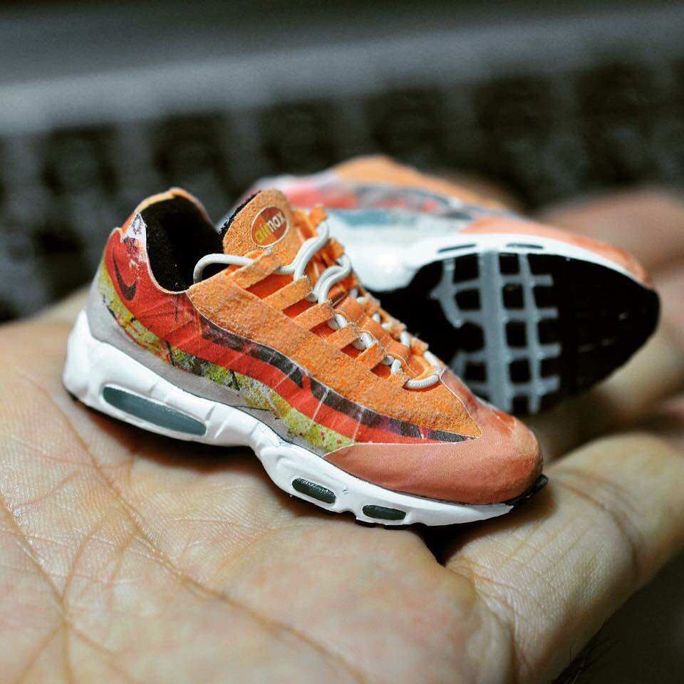 insidesolekorea's tweet photo. [INSIDECOLLECTOR] #insidecollector Air Max 95 cooperative model of Korea's No.1 figure Master Cool Rain and Dave White @davewhitestudio via @coolrainlee 

#nike #airmax95 #figure #coolrain #coolrainstudio #davewhitestudio #davewhite #figure #master https://t.co/MJRIQjeFtm