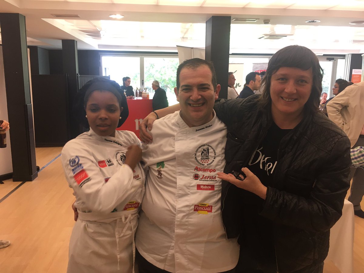 La Berenjena tweet media