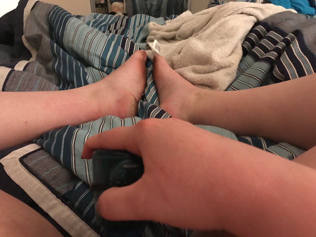 findomgod's tweet photo. who likes toys???? 

#footfetish #findom #feet #sugardaddy #domme #420domme 

@footfreak19 @RTslave93 @rtdumb @DirkHooper @RT4FD https://t.co/TW1xc75BpL