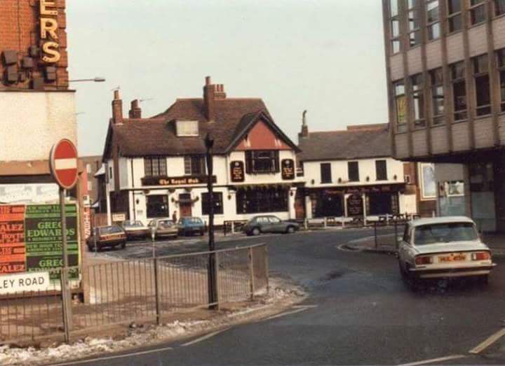 HarrowOldViews's tweet photo. Harrow Town Centre before St George's and St Anne's were built.

Posted on our Facebook group by P Fewkes https://t.co/W73uTqmv7I