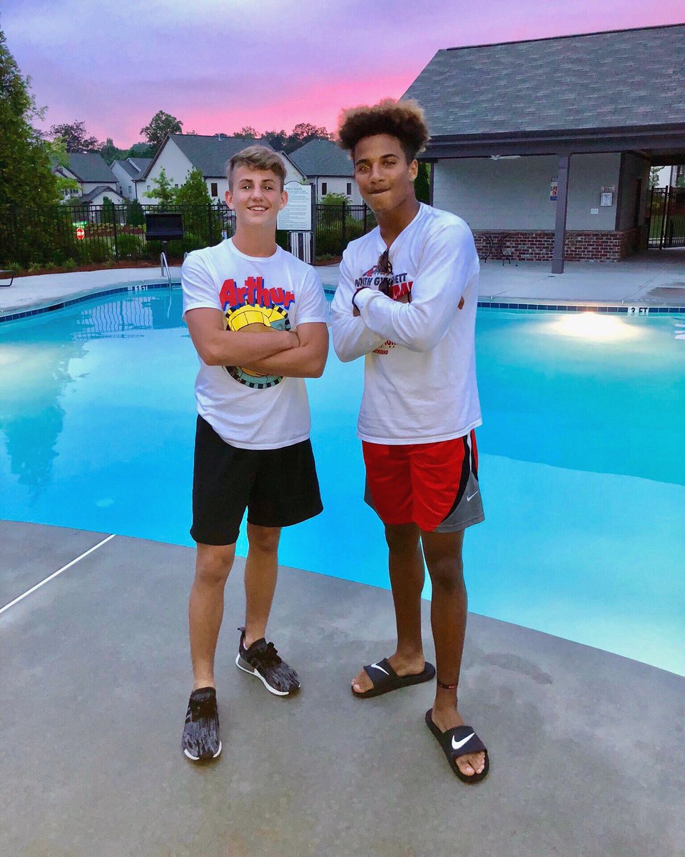 MattyBRaps's tweet photo. my brother https://t.co/8zI6VWmfOV