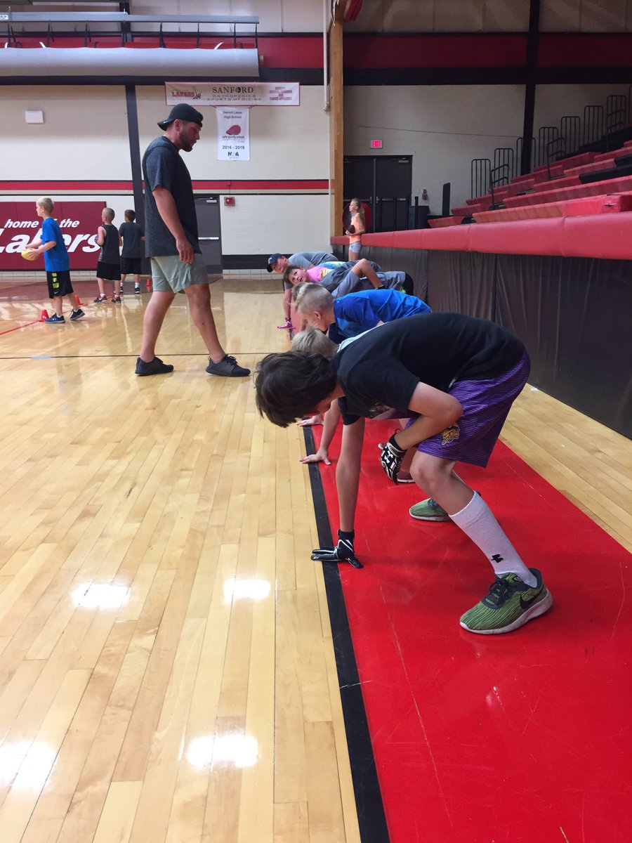 dlhsfootball's tweet photo. What do you do when it's raining all day on the first day of youth camp? Move inside and get better anyway! Great job today-see you tomorrow at the stadium this time! #LAKERPR1DE https://t.co/iQstJTGypW