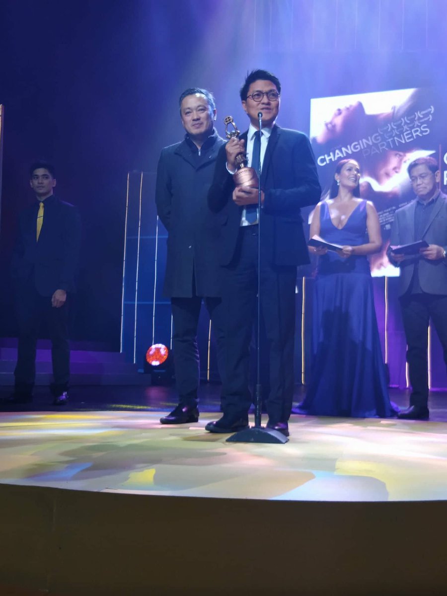LilitR's tweet photo. This is the moment. Thank you FAMAS. (Photo by Archie Liao).

@banana_feelings @IamLavinia #FAMAS2018 https://t.co/a55EWc7fIe