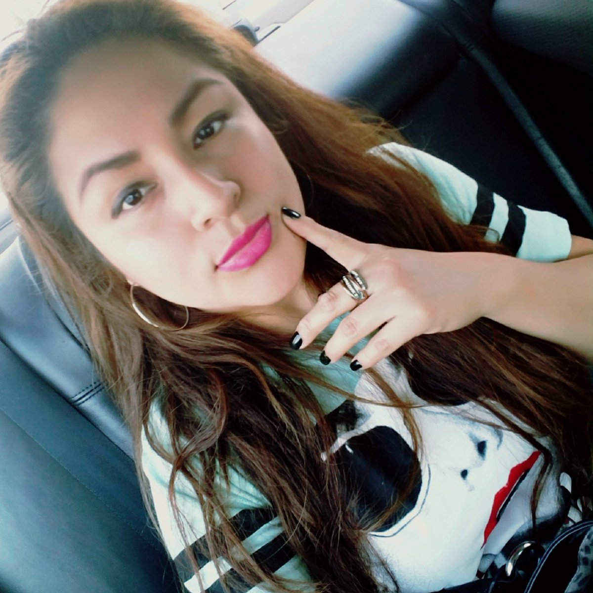 Star11Mily's tweet photo. #NuevaFotoDePerfil https://t.co/PcSsIUt5JY