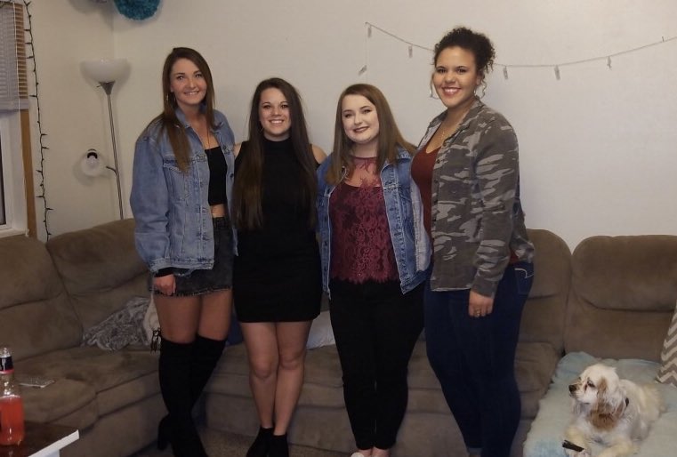 Happy 21st Morgan! Hope you forget your name tonight 😏 Wish I could celebrate with you! 😜💕