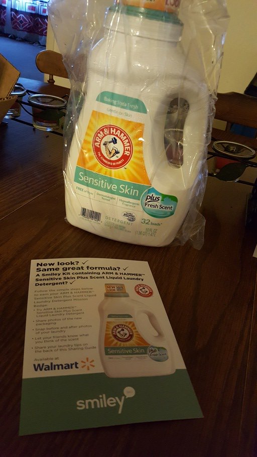 PetrunakJ's tweet photo. ! #freesample New-look ARM &amp; HAMMER™ Sensitive Skin Detergent #BakingSodaFresh #GentleOnSkin https://t.co/FFGfQQJirw https://t.co/FYUPpHR09D