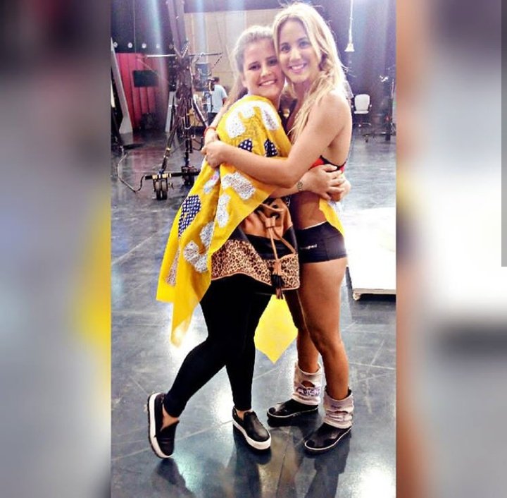 spryvigna's tweet photo. Y antes de que termine el día, feliz cumpleaños a este ser de luz, a esta persona hermosa😍💛 que hayas pasado bomba, mis mejores  deseos para vos, miles de bendiciones y exitos! Te extraño  y adoro😍😍😍 @flor_vigna https://t.co/7L0GPgxiK1