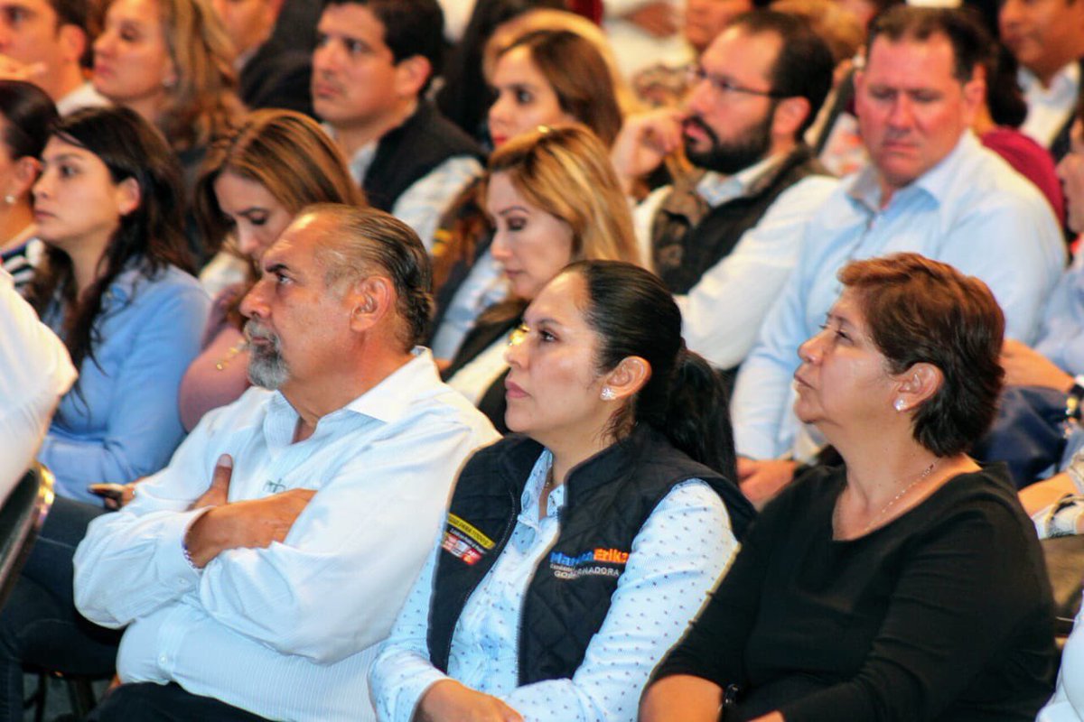 OAleCCopi's tweet photo. #EnImágenes #DebatePuebla @diarioelpopular https://t.co/OA87y4HFDU