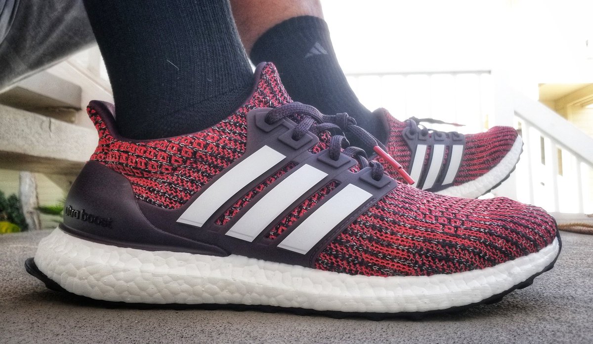 its_bran_yo's tweet photo. Boy how the vibe changes with a simple customization @boostedstripes 👌🤙#alohasneakerbrigade #ultraboost #boosttechnology #boost #3stripesstyle #adidas #adidasrunning #adidasoriginals #sneakers #kicks #kicks0l0gy #kickinit #kickstagram #kicksoftheday #kicksonfire #nicekicks https://t.co/Pi3HQIzYiI