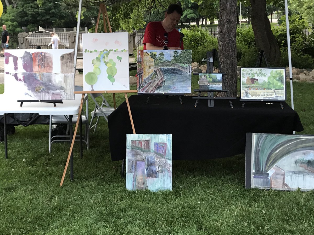 creativeOSI's tweet photo. Thanks to everyone who made Riverbash in Old Town a huge success. The event was a great example of “educational” placemaking. A festive, inclusive atmosphere and a celebration of diversity where student talent lead to economic prosperity. #schools #art #placemaking #thebashisback https://t.co/RPB4tmnsnK