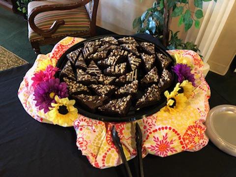 AshfordPlaceHC's tweet photo. This cake was made as a surprise Anniversary dessert. It was delicious! #yum #communityengagement @TrilogyLiving https://t.co/I4O6e8uZQb