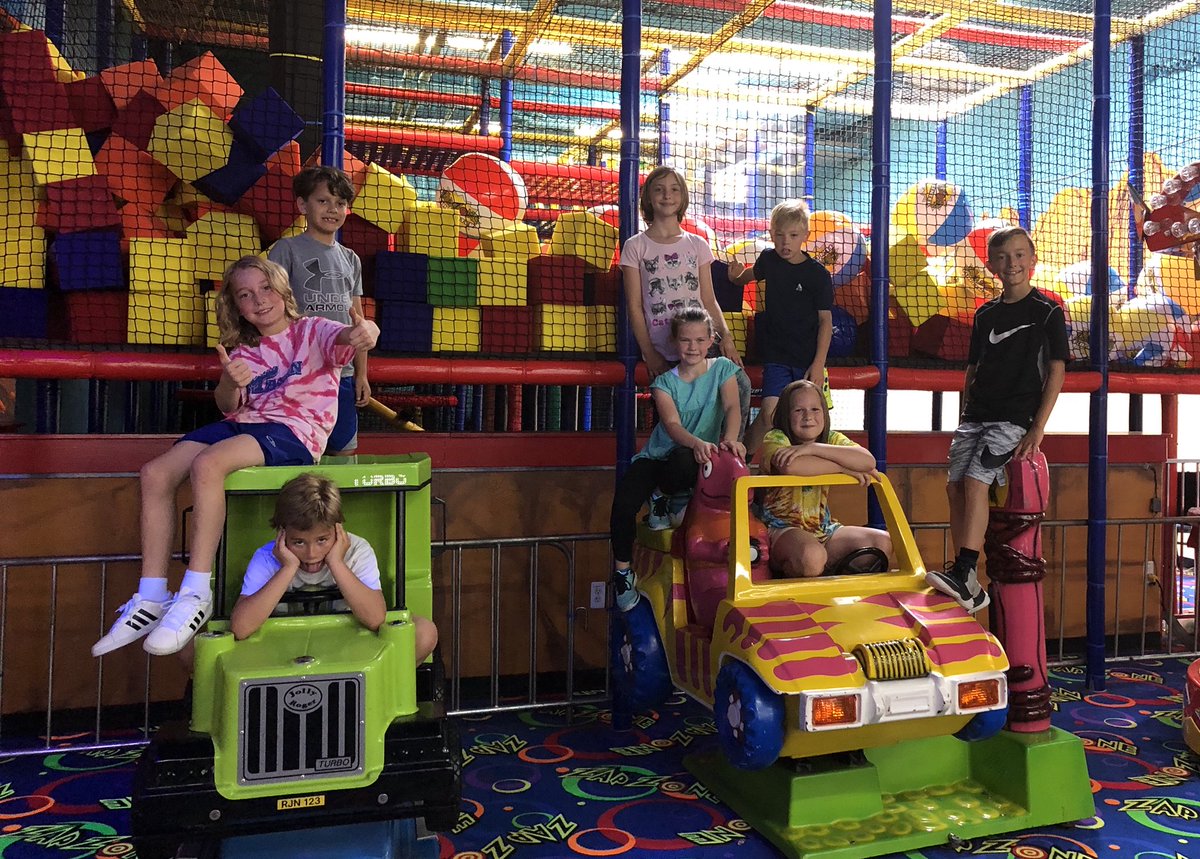 MrsDemas208's tweet photo. We had an amazing time at Zap Zone today! Thank you to our parents, for making the long trek, we had a blast! ⚡️💥⚡️ #EndOfTheYearEvent @MasonelemGP https://t.co/jboKwpNTva