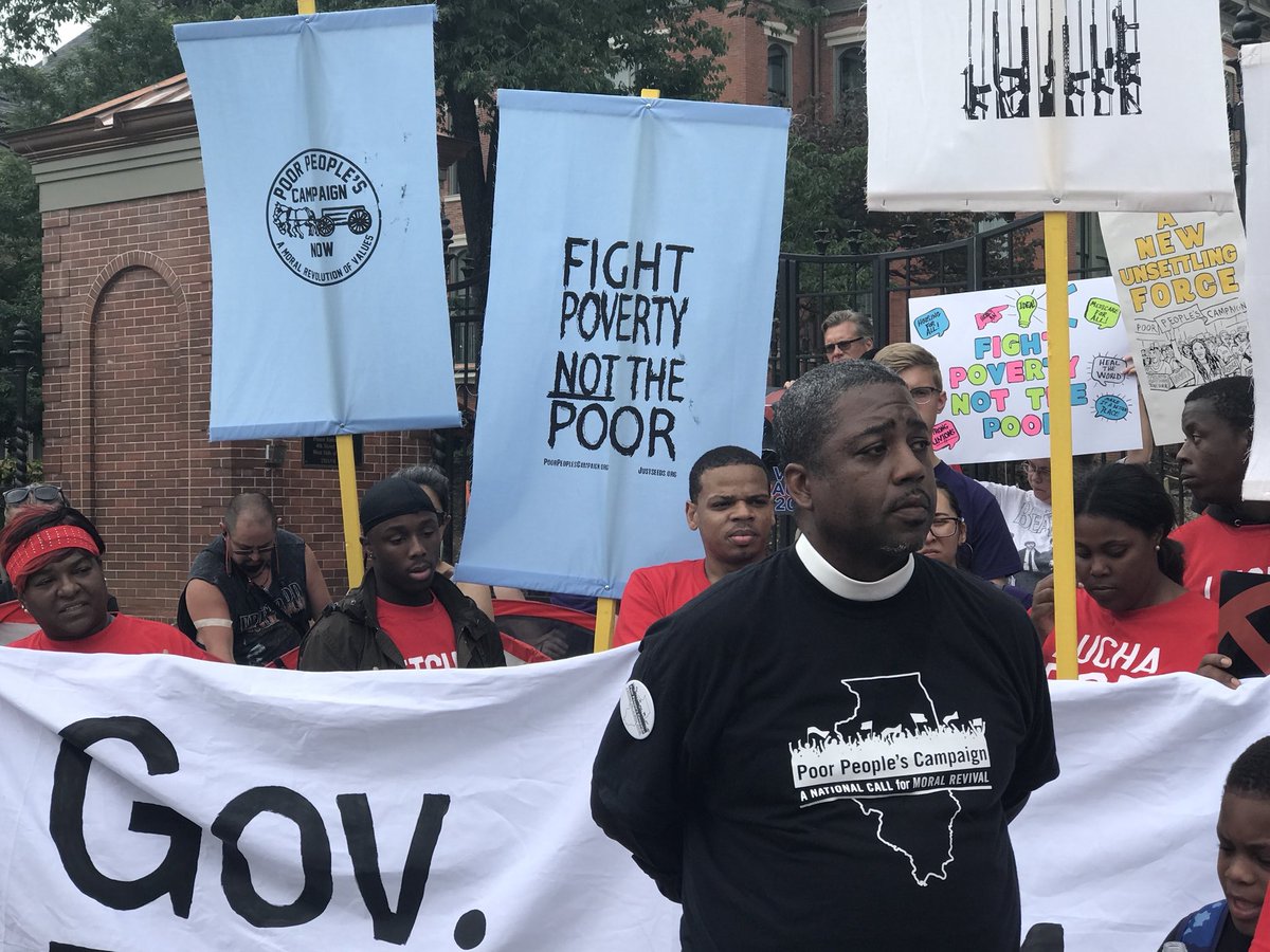 IdalinBobe's tweet photo. Im not sure if you’re paying attn to the #PoorPeoplesCampaign but for the past 5wks we had direct actions resulting in 2K+ arrests, we held political edu workshops w 10Ks of ppl, we included culture / arts, we got the churches rising all bc we believe #EverybodyHasARightToLive https://t.co/iNllUcznIs