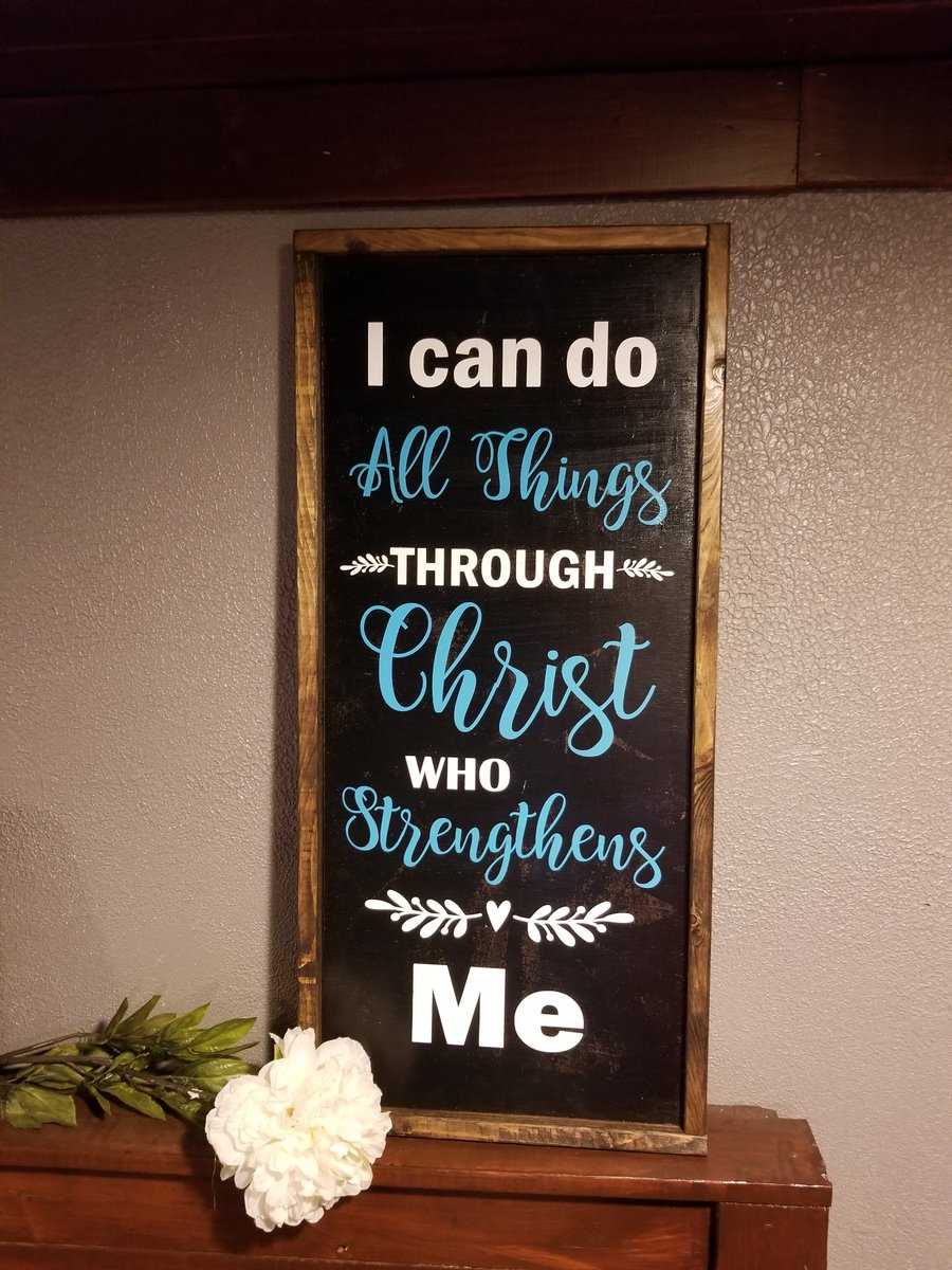 tailoredsigns's tweet photo. Just a couple signs I made this week ♡ 

#custom #diy #craftymom #crafty #diymom #handmade #madebyme #makersgonnamake #momcraft #woodcraft #woodsign #woodart #ilovewoodworking #homedecor #wallhanging #proverbs #heart #icandoallthings @Etsy https://t.co/y8GrlmS2X4