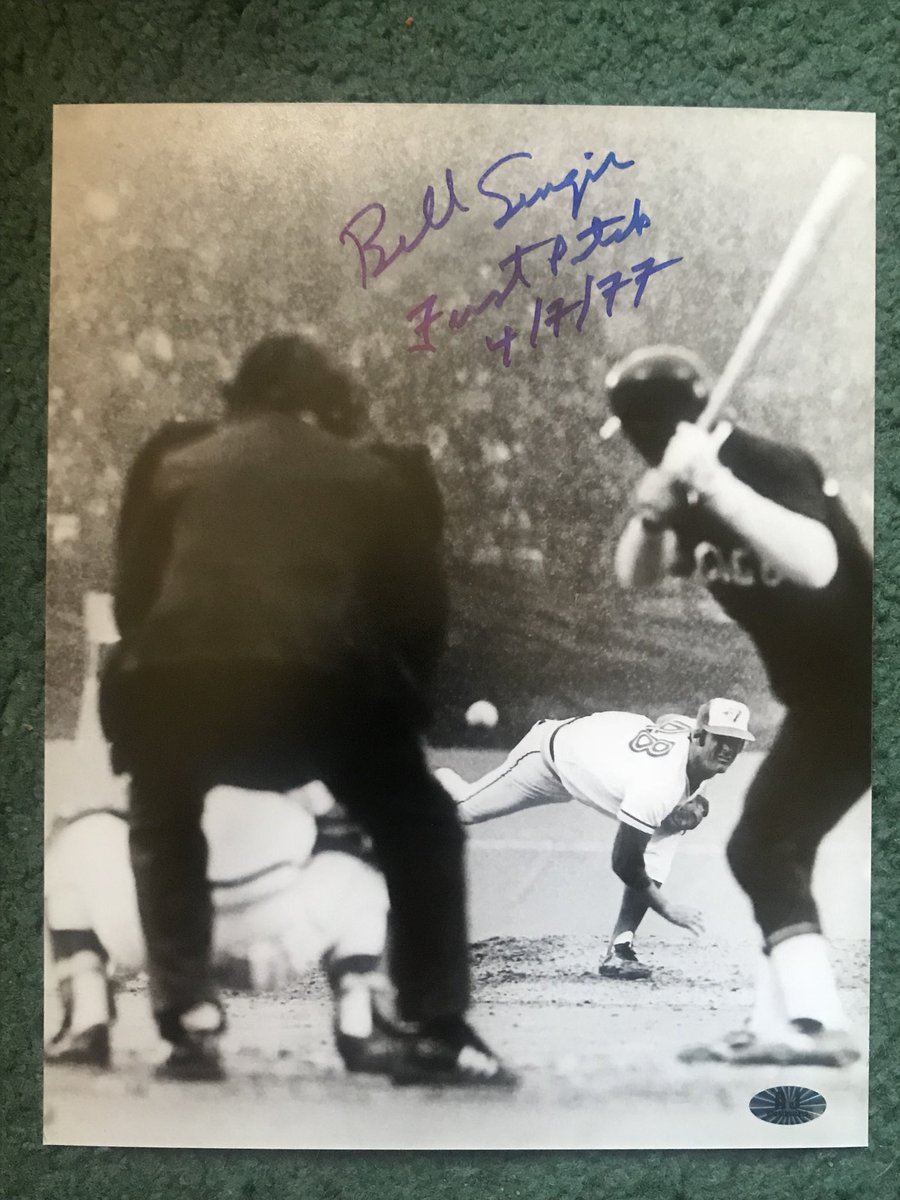 willowzy's tweet photo. One of the cooler Blue Jays items I now own... Bill Singer signed and inscribed photo of the very first pitch in Franchise history! #BillSinger #BlueJays #Toronto @BlueJays https://t.co/ZG2Ay1waHe