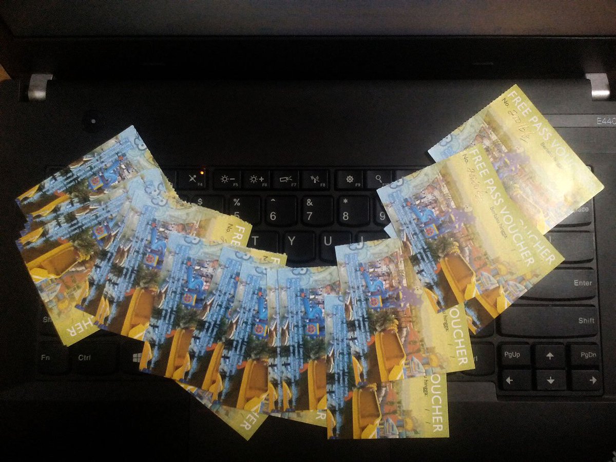 Siang semuanya... Hari ini kita main kuis #NgabuburitCitraRaya lagi yuk, tapi kali ini hadiahnya tiket Water World! #CitraRayaTangerang ;)