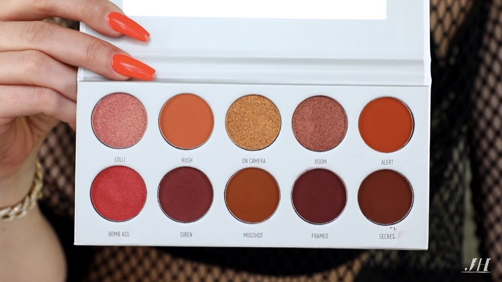 dwtdjoo's tweet photo. alright, I’m crying because these are so pretty. I already have so many looks in mind. I’m broke rn but as soon as I have money I’m spending it on these because oh my god 😍🤤🤤 @Jaclynhill https://t.co/nRGOD2ZwhA