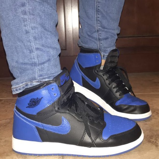 iSasha's tweet photo. Top ๐๐ฝ #Royal1s #MJMonday #Jumpman #JordansDaily #MilitarySneakerHeads #SheGotSole #SneakHERhead ๐ https://t.co/Igk7NTwqp0