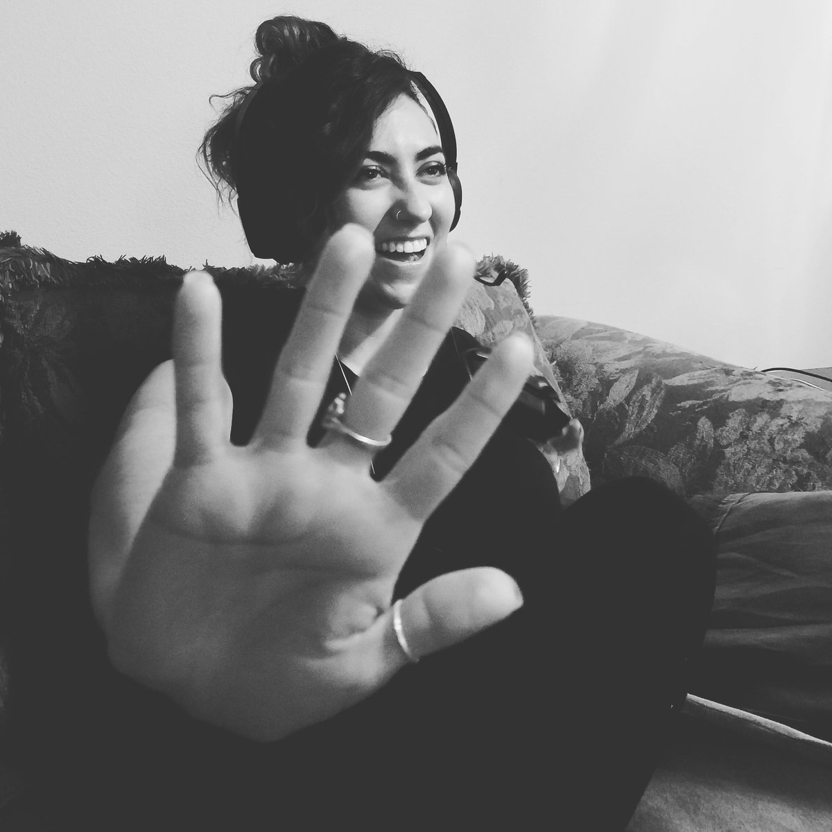 Kryppkeepa's tweet photo. About go live with my #bestfriend aka #fruitmonkey9000! Her very first #fortnite games start now!
#pcgaming #pcgamer #pc #twitch #twitchkittens #twitchtexas #twitchstreamer #geek #nerd #kryppkeepa #atx #gamer #girlgamers
https://t.co/ld4SQ5vibb https://t.co/5ylpfTkAWt