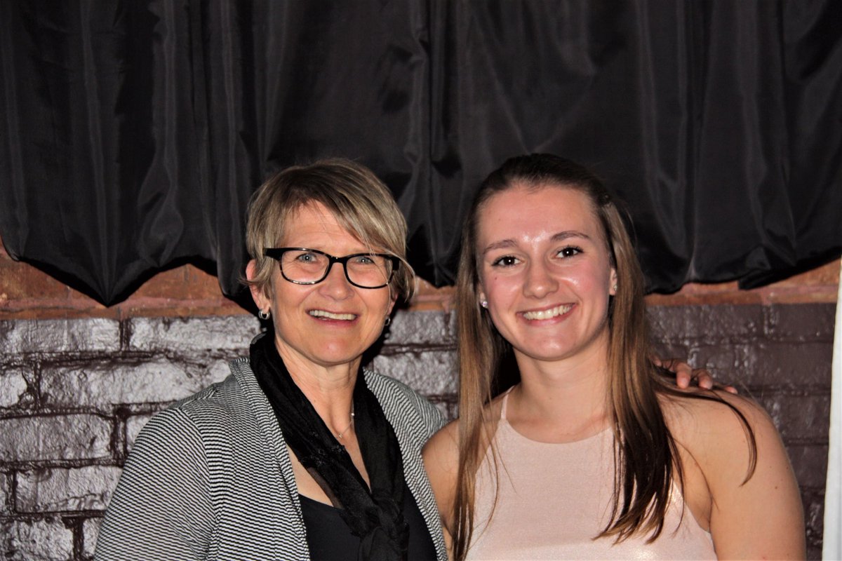 UCCLancers's tweet photo. Congrats to Michelle Mommersteeg on receiving the OFSSAA Leadership In Sport Award. It was presented to her by former player Keely Baggio at the OFSSAA Girls A Soccer Banquet.   Thanks for all your hard work and contribution to high school sports Michelle!🥇 https://t.co/xMT8kg3tRb