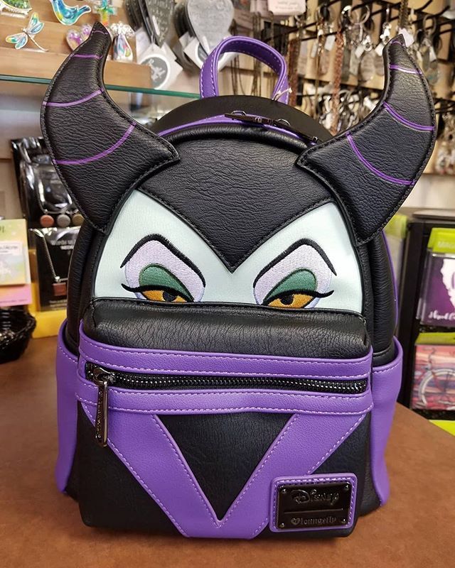 DLifestylers's tweet image. Repost from @alohafloralandgifts using @RepostRegramApp - EvoL never looked soooo good!!! #Alohafloralandgifts #Merced #loungefly #Disney #Maleficent #disneyvillain #disneybackpack #disneymerch ift.tt/2MkyfQ8