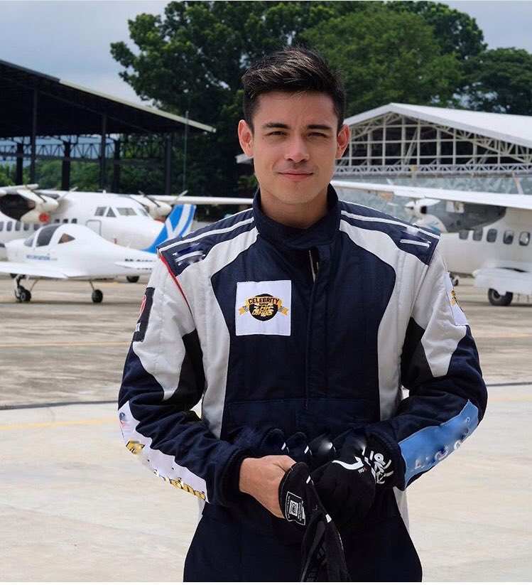 XianAlliance's tweet photo. Leaning towards Maverick? Boom!
🎧 Take my breath away... Take my breath away 🎧🎤
#celebritycarwars
#historyasia
#XianLim https://t.co/0Rs8vZQfwI
