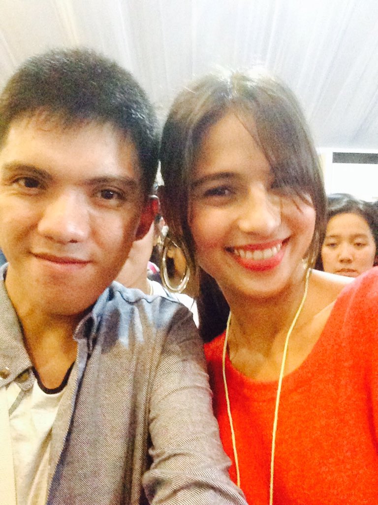 jokenkenAR's tweet photo. W/ the best supporting actress of "Siargao" movie.
Ang laki na pagkakaiba! 😂😭 Nagmukha ako ingrown. Mas marami na paligo ang kailangan para makahabol kay Jasmine Curtis Smith. #BU15 #BloggersUnited #BloggersUnitedPH @jascurtissmith @bloggers_united https://t.co/rvAO1ayldj