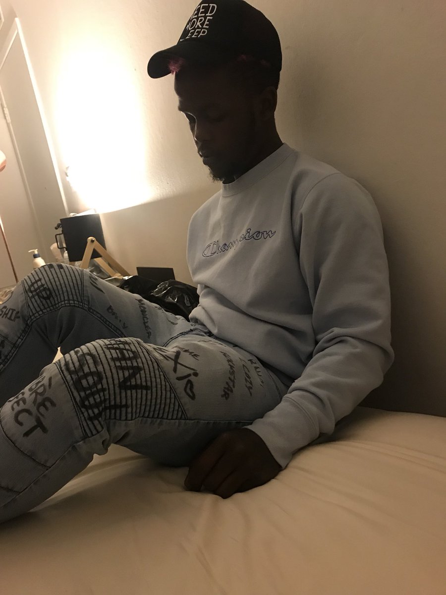 bbmmaann's tweet photo. Bman- “zone” https://t.co/jz4yyuNcXs