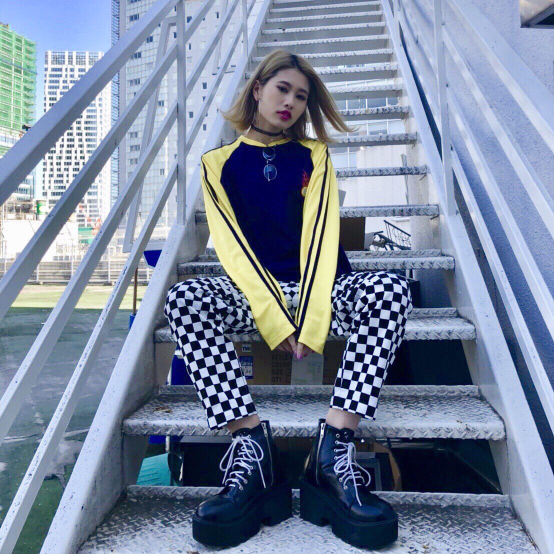 BADSTOREjapan's tweet photo. \ 残りわずか /
🚩ATTENTION CHECK PANT
トレンドのチェックパンツ✔️
右フロントの大きなリングが
BADらしさを強調しています!
👉https://t.co/7fhSuUaThT
SHIBUYA109 BAD ☎︎03-3477-5039
MYSTIC ☎︎06-6121-6362
#b_a_d #badstore https://t.co/xdcpbC64PN