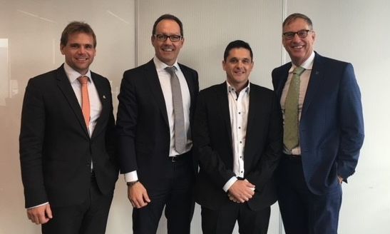 EnervenAU's tweet photo. Being proudly #SouthAustralian, we're always working towards a brighter future for our state. Our GM, attended the #SAOlympicCommittee’s Breakfast of Champions to discuss hosting the #CommGames here in #SA. He was joined by The Hon @Corey_Wingard, @davidslama and Mark Stockwell https://t.co/PGvS8Cm6P3