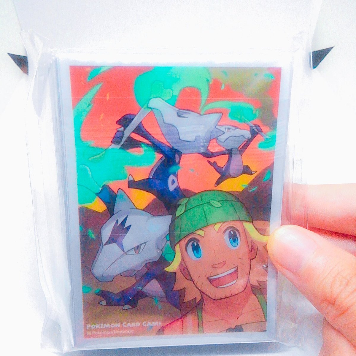 カードショップ黒猫屋 オリパ プレゼントキャンペーン 個性的なアローラガラガラスリーブを入手致しましたので抽選で1名様にプレゼント Cardshop Blackをフォロー このツイートをrt 締切 6月31日00 00まで 1度フォロー外された方は抽選対象外