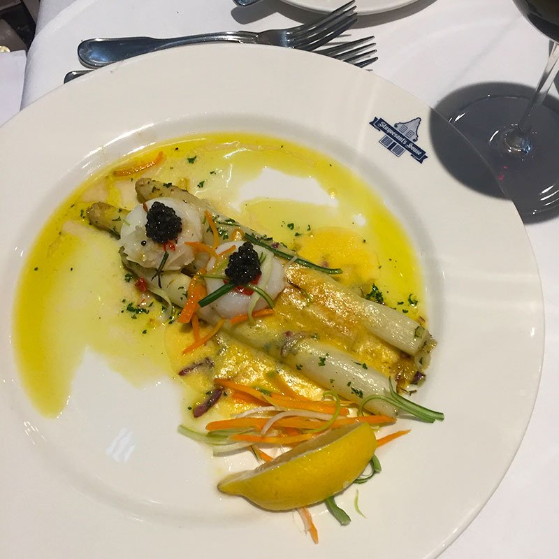 Fresh today, scallops with caviar on white asparagus. Don't miss out!