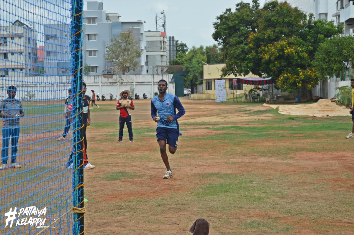 supergillies's tweet photo. Our lads are sweating hard at the #CSG camp. Join the action by following #ChepaukSuperGillies on Instagram: https://t.co/6lPeTpQfqx #PattaiyaKelappu 🤙 https://t.co/VbOfm3A8jV