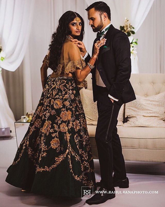Events_By_C's tweet photo. We wouldn’t have imagined in our wildest dreams that we’d do a wedding in Iowa! But we did, and boy are we so fortunate to have worked with this gorgeous couple! #dreamcouple #dreamteam Photo @rahulranaphoto https://t.co/pVigxjgbrf https://t.co/DcHOHDTCeq