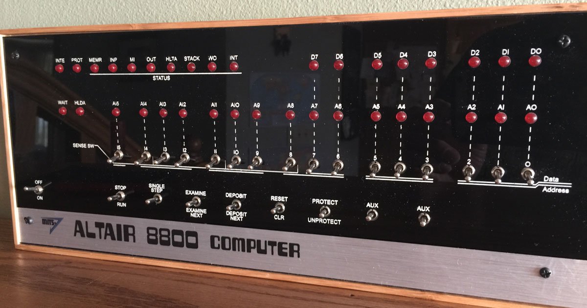 koshertonystark's tweet image. I want one so bad. This is where it all began on so many levels. #microsoft #homecomputing #apple #hp #Altair8800 #64KB #machinecode #makersgottomake #koshertonystark