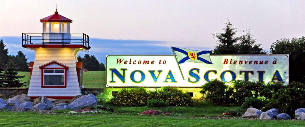 Brett_CBC's tweet image. Visit Nova Scotia: *We have a frost advisory and burning ban on the same day. Oh and it's June. Good luck deciding what to wear.* #TourismNovaScotia