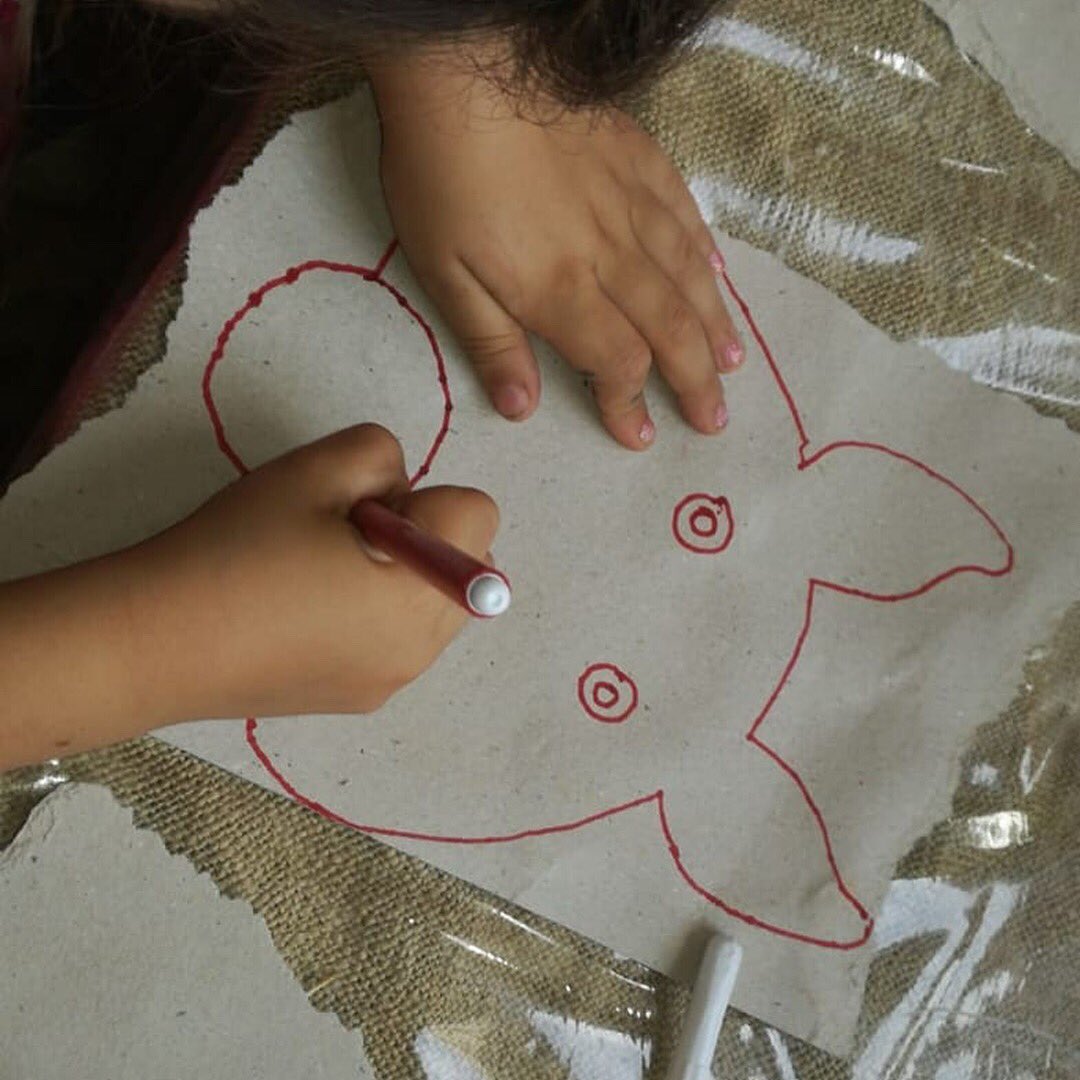 RinascimentoWeb's tweet photo. Una tradizione della Festa del Rinascimento: i laboratori per bambini!!! 
#fdrunicatraletante
#rinascimento2018 https://t.co/YpJ63MqAw6