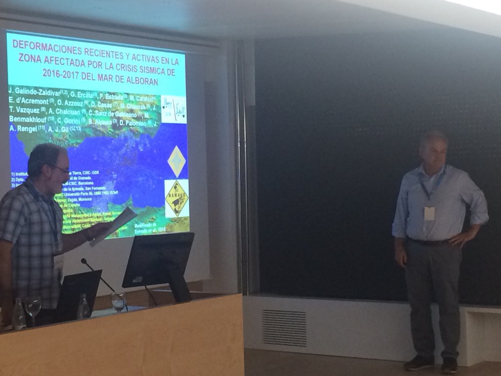 GeolMarSGE's tweet photo. Jesús Galindo Zaldivar @IACT_divulga @CanalUGR nos habla de las últimas series sísmicas en la Cuenca del #MarDeAlboran y de la falla de Al Idrissi en #IBERFAULT 2018 @UA_Universitat @IGME1849 @gemar_ieo @campusdelmar @ICMCSIC @CienciasMarUA @IEO_Malaga https://t.co/NgsBXyuqxK