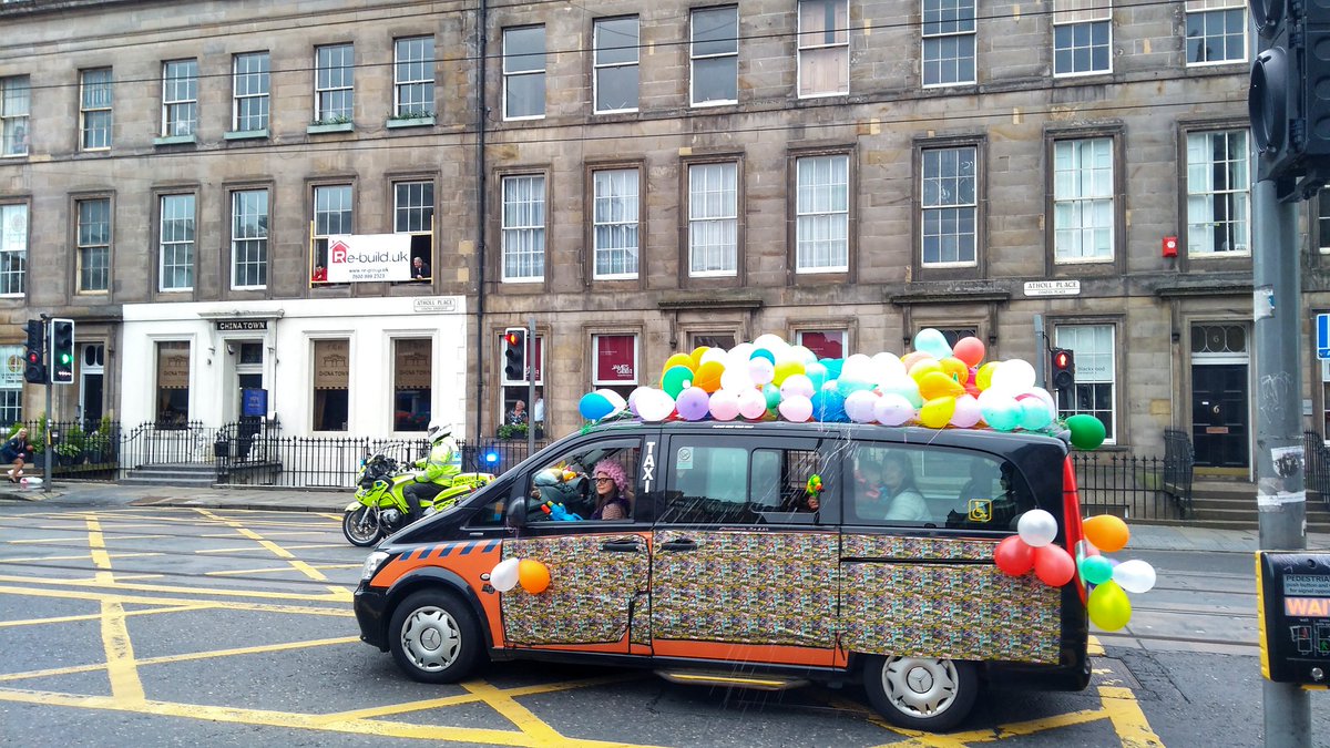 teaApartments's tweet photo. The 72nd Annual Kids Outing is TODAYΒ π
Watch out for water booms!ππ¦β #edinburgh #kidsouting #thisisedinburgh https://t.co/fixdLo17Fz