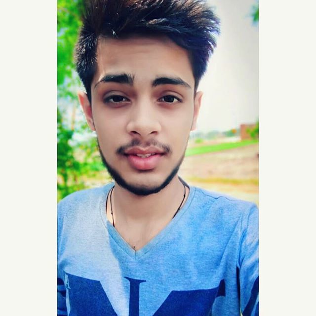 KalashPruthi's tweet photo. #morning #sunnyday🌞 #freshday #enjoysummertime #summers ❤❤ https://t.co/2hYLjmV7mM https://t.co/Rn8Bjeibjb