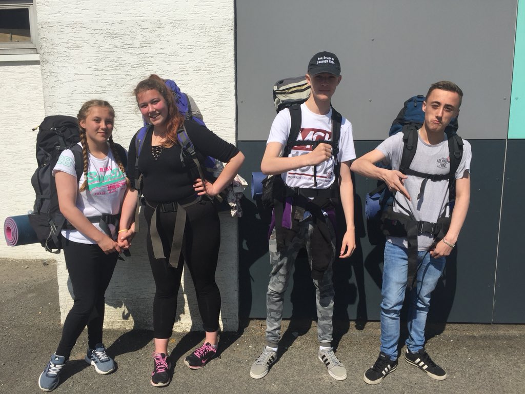 A mixed group from <a href="/LesVoiesSchool/">Les Voies School</a> and <a href="/sshsdofe/">St Sampson's DofE</a> are heading off on this glorious sunny day for their Bronze #DofE Practice Expedition... Enjoy!